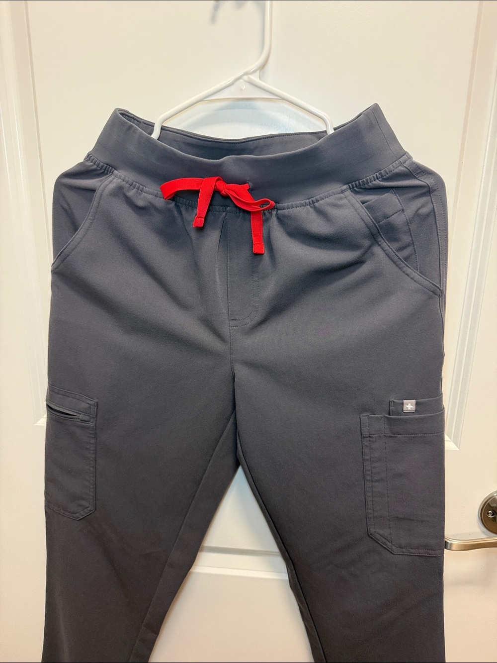 FIGS: Yola HW, XS, regular in charcoal